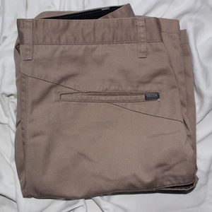 Volcom khaki shorts